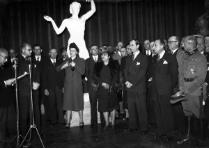 Bonnard: Opening of a Breker exhibition in Paris, 1942