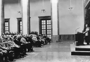Herr: Opening of an exhibition at the Haus der Kunst, 1942