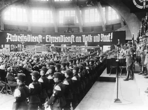Compulsory: Opening of the exhibition on the Labour Service, 1934
