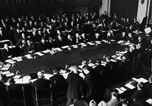 Negotiating: Opening of the first Hague Conference, 1929