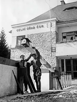 Tollgate: Opening of a tollgate, 1938