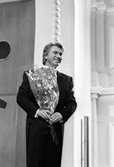 Dmitri: Opera singer Dmitri Hvorostovsky performs concert
