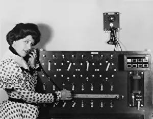 Switchboards: Operator assistance at the telephone exchange