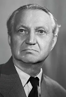 Kassin: Optical physicist Vladimir Linnik