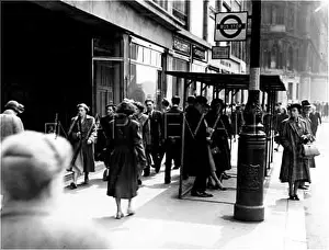 Civilised: ORDERLY BUS STOP
