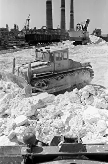 Sulphur: Orenburg gas complex, 1974