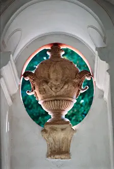 Premonstratensian: Ornamental vase