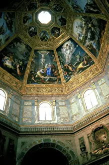Benvenuti: Ornamentation of the dome in