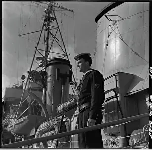 Squall: ORP Burza - Wicher-class destroyer of the Polish