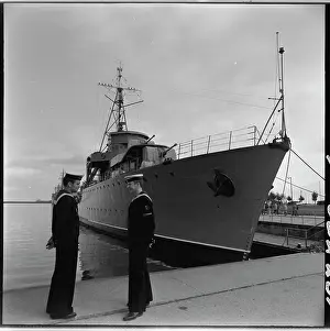 Squall: ORP Burza - Wicher-class destroyer of the Polish