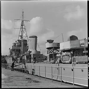 Squall: ORP Burza - Wicher-class destroyer of the Polish