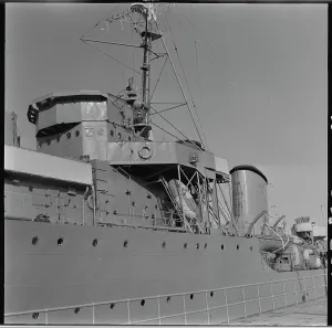 Squall: ORP Burza - Wicher-class destroyer of the Polish