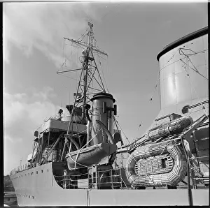 Squall: ORP Burza - Wicher-class destroyer of the Polish