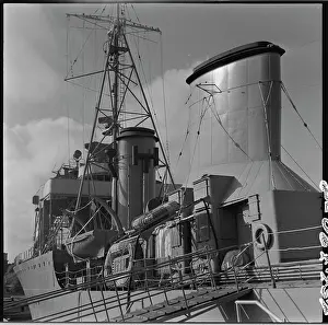 Squall: ORP Burza - Wicher-class destroyer of the Polish