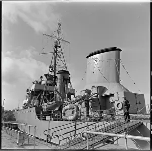 Squall: ORP Burza - Wicher-class destroyer of the Polish