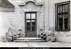 Sphinxes: ortal with sphinges at Hetzendorf castle