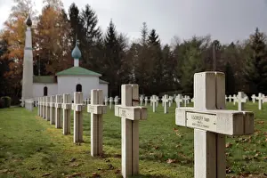 Mourmelon: Orthodox Chapel and Russian Cemetery, Saint-Hilaire-le-Grand