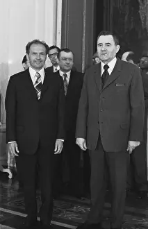 Fischer: Oskar Fischer visiting USSR