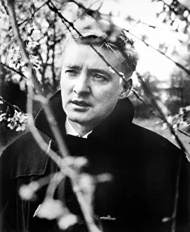 Fahrenheit: Oskar Werner - Actor - Celebrity - Entertainment