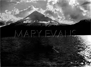 Glistening: OSORNO, VOLCANO, CHILE