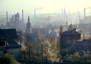 Smog: Ostrava - chimney - smoke - smog - environment - iron works