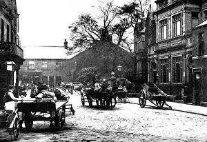 Otley: Otley Manor Square