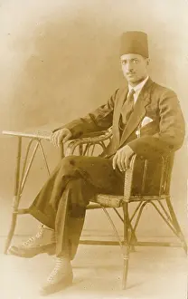 Whicker: Ottoman gentleman - seated