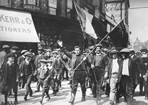 Euphoria: Outbreak of war in Great Britain, 1914