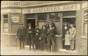 Drinkers: Outside the Pub, 1914