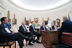 Internet: Oval Office meeting between President Donald