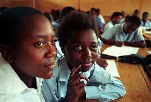 Limpopo: Overcrowded class at the Makhutshitsa High School
