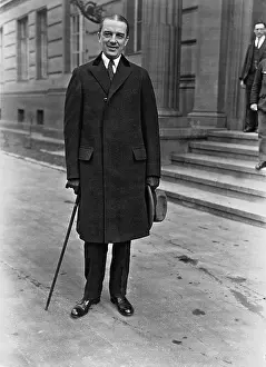 Expert: Owen Young, 1929