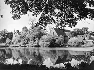 Elstead: OXENFORD GRANGE