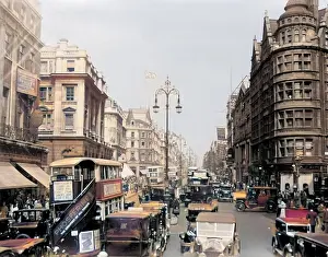 Thoroughfares: OXFORD STREET 1930S