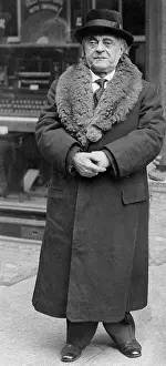 Eccentricities: PACHMANN IN 1927