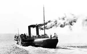 Burntisland: Paddle steamer in the Firth of Forth leaving Burntisland