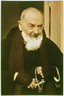 Padre: Padre Pio