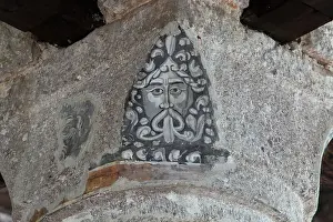 Shen: Painted head on column, Dormition of Saint Mary