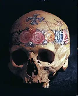 Cults: Painted skull as evidence of a primitive skull