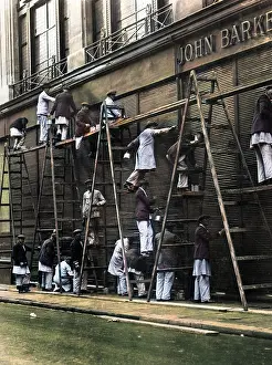 Overrun: PAINTERS OVERRUN LONDON