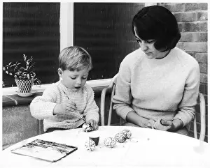 Doting: PAINTING EASTER EGGS