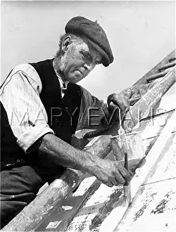 Weatherboarded: PAINTING WEATHERBOARDS