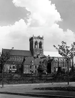 Renfrewshire: PAISLEY ABBEY
