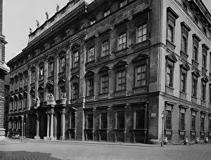 Liechtenstein: Palais Liechtenstein in Vienna, 1917
