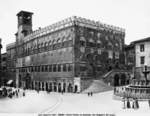 Priori: Italy