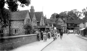 Pangbourne: Pangbourne, High Street c1955