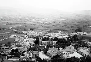 Castleton: Panorama of Castleton in Derbyshire