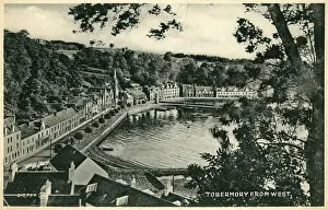 Tobermory: Panoramic view over Tobermory Harbour - from the west