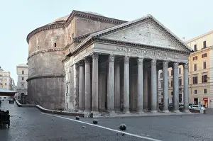Rotonda: Pantheon, Rome, Italy