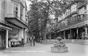 Vendor: The Pantiles, Tunbridge Wells